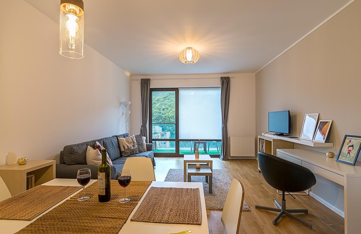 Tampa Gardens - Mountain View Apartment บราชอฟ ภายนอก รูปภาพ