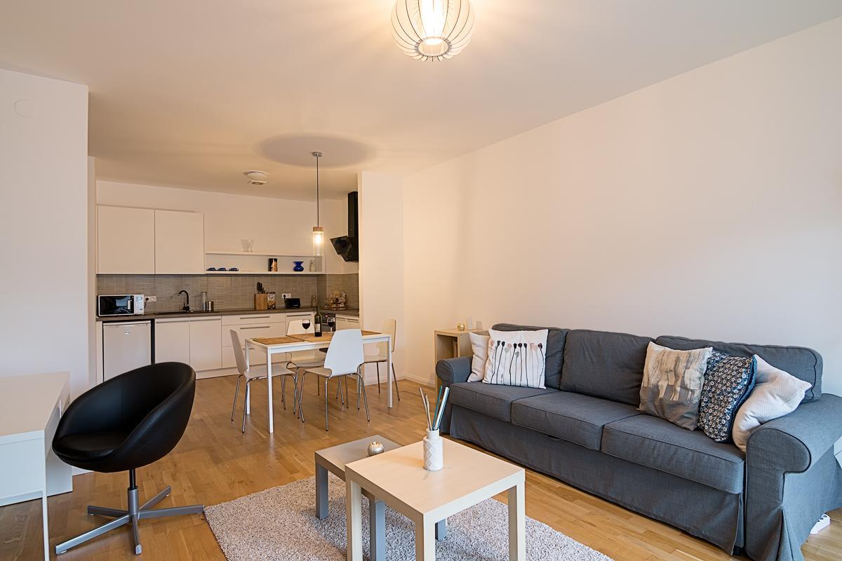 Tampa Gardens - Mountain View Apartment บราชอฟ ภายนอก รูปภาพ